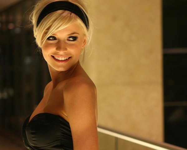 Девушка лена