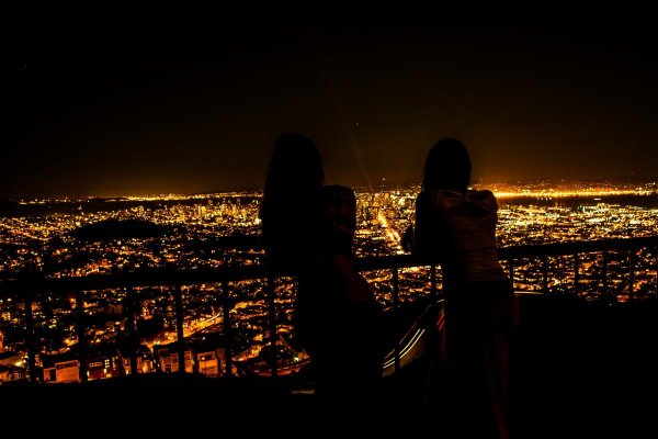 Ночная девушка