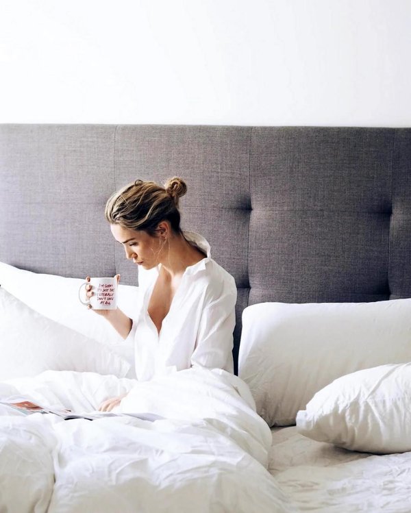 Девушка проснулась