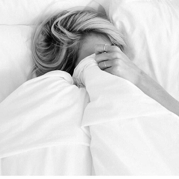 Девушка проснулась