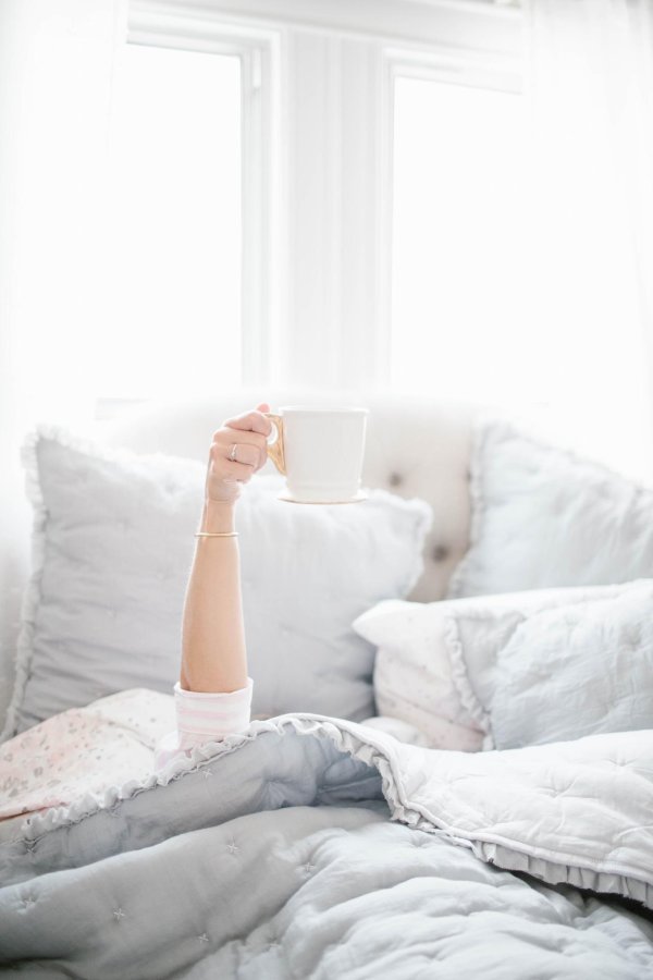 Девушка проснулась