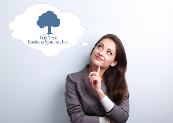 Девушка думает