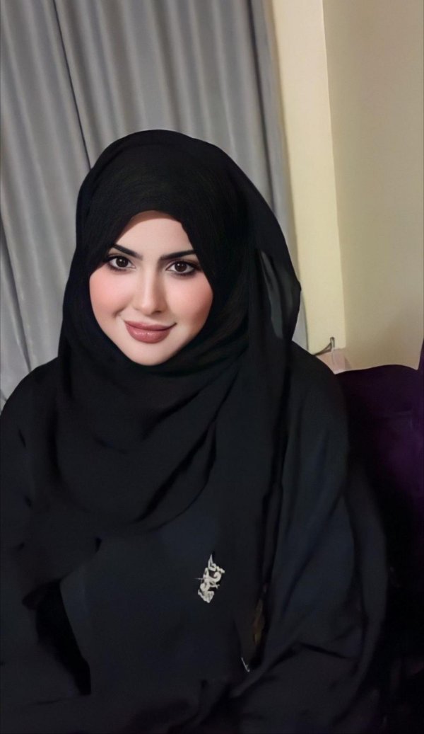 Девушка арабски