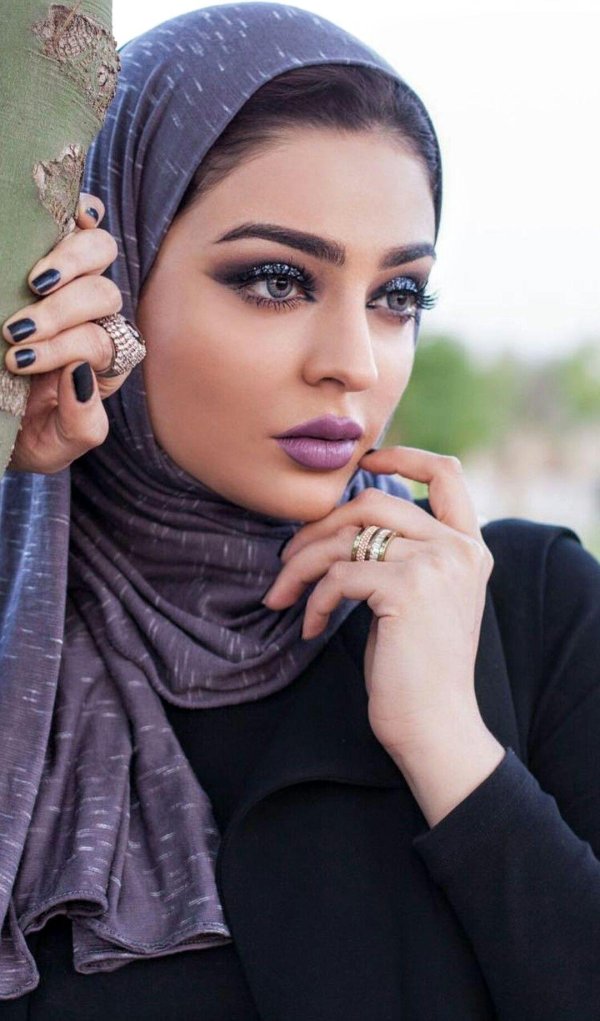 Девушка арабски