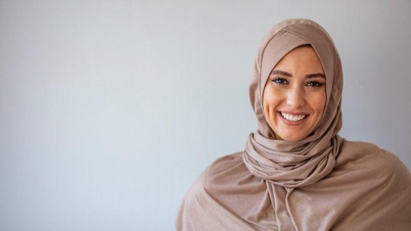 Девушка арабски