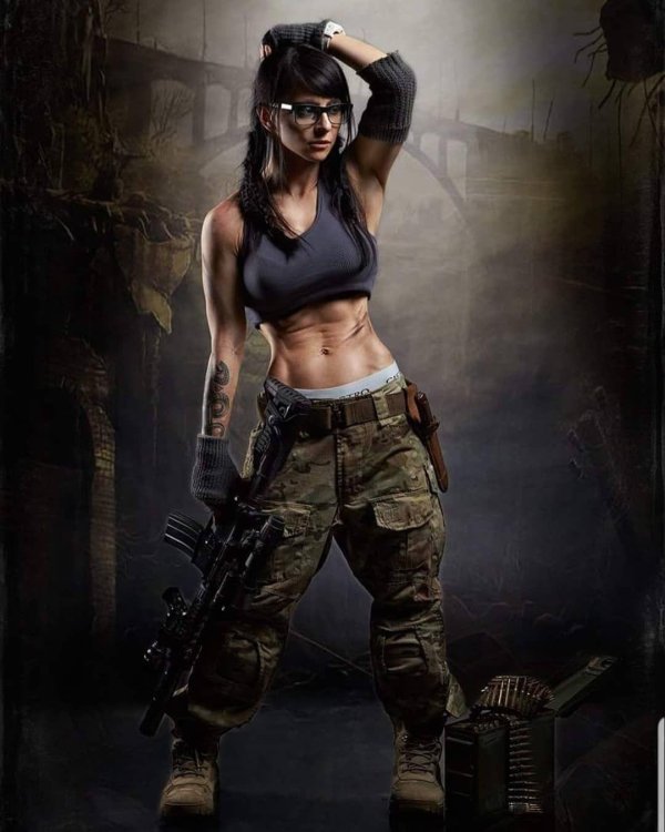 Девушка солдат