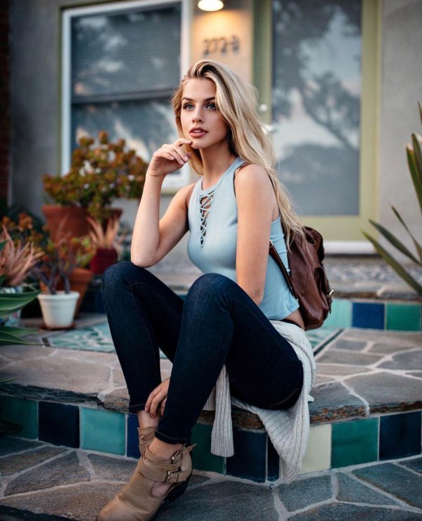 Девушка марина