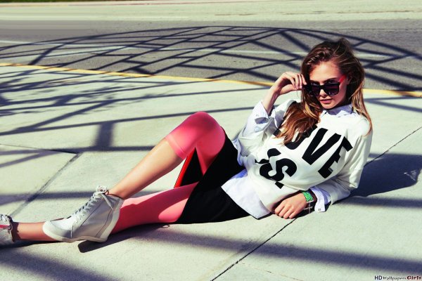 Девушка мода