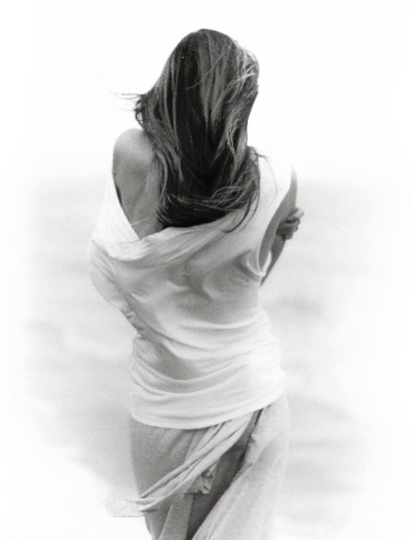 Девушка ждет