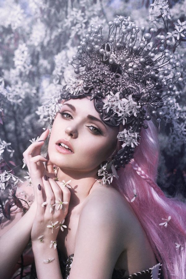 Девушка сказка