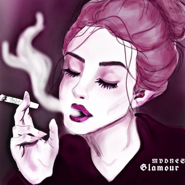 Девушка курит