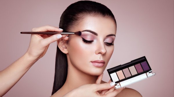 Косметика девушка