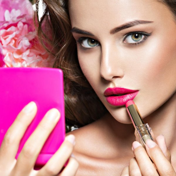 Косметика девушка