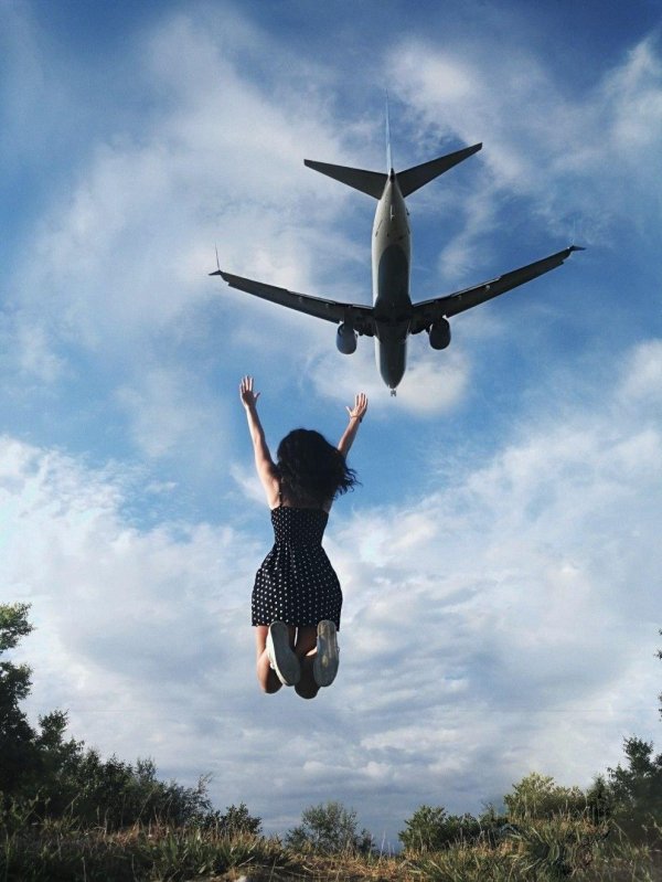 Самолет девушка