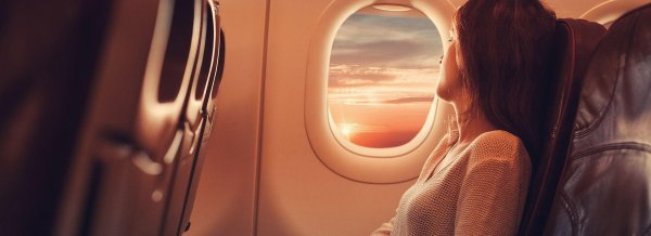 Самолет девушка