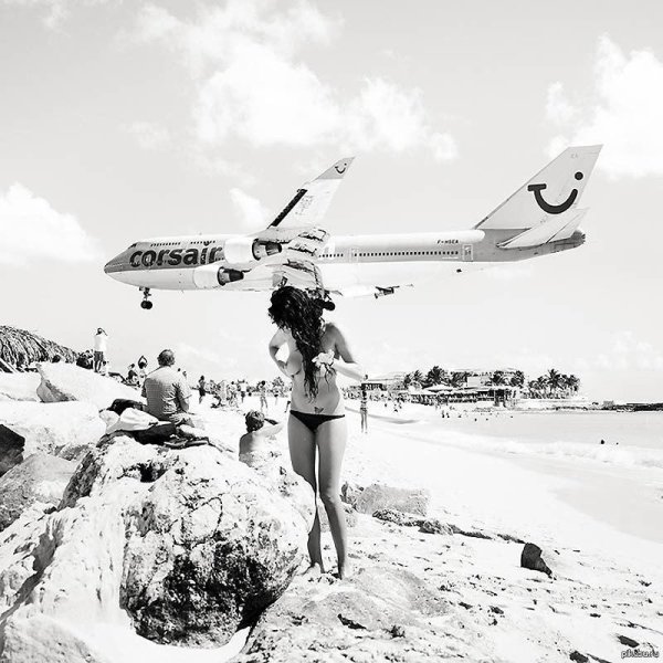 Самолет девушка