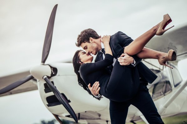 Самолет девушка