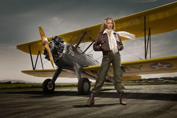 Самолет девушка