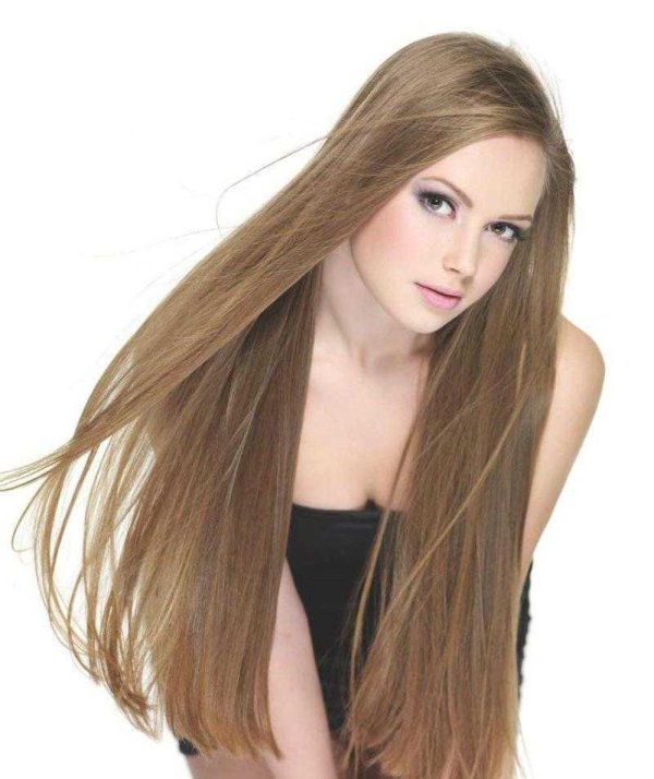 Длинноволосая девушка