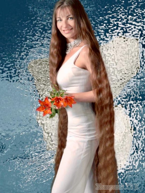 Длинноволосая девушка