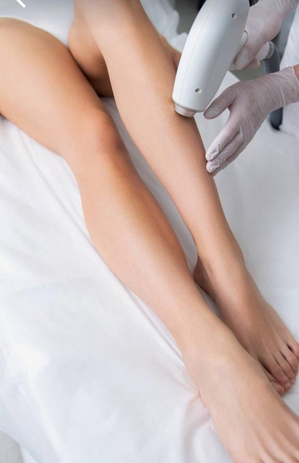 Девушка эпиляция