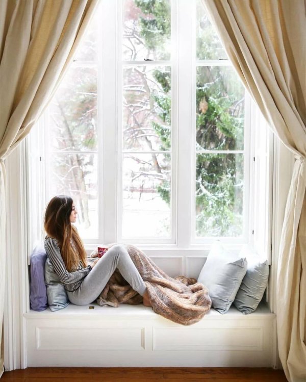 Уютная девушка