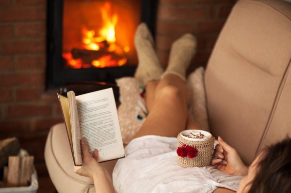 Уютная девушка