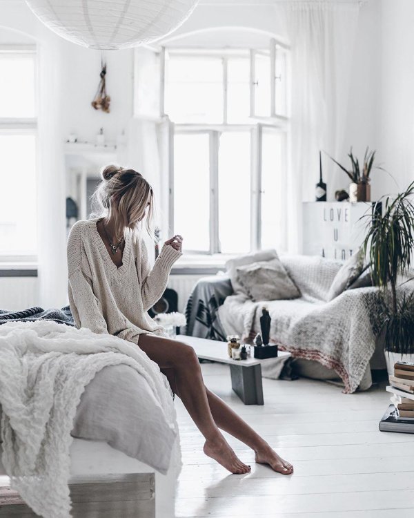 Уютная девушка