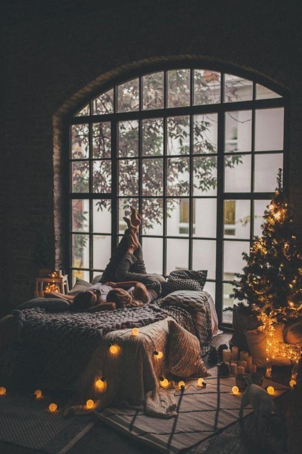 Уютная девушка