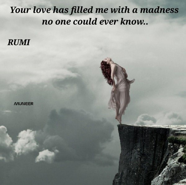 Девушка падает