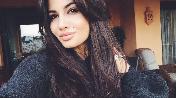 Девушка дагестанка