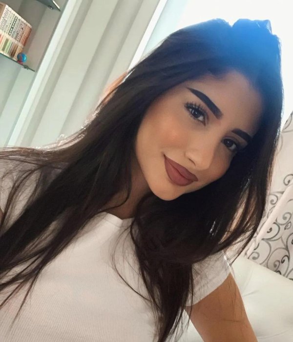 Девушка дагестанка