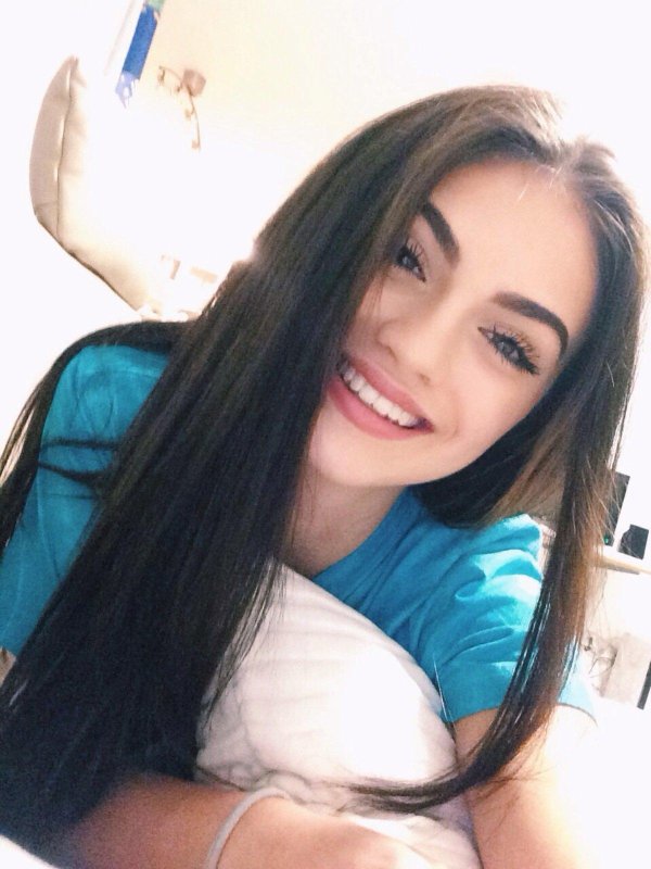 Девушка дагестанка