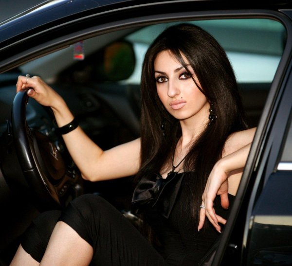 Девушка дагестанка