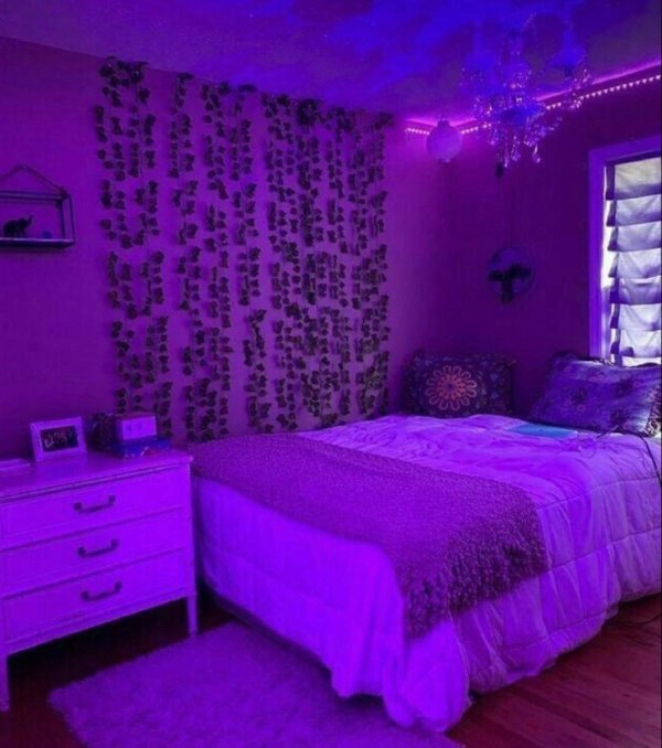 сиреневая комната