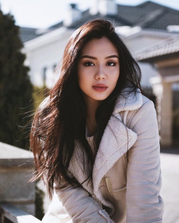Девушка казахстана