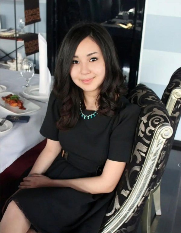 Девушка казахстана