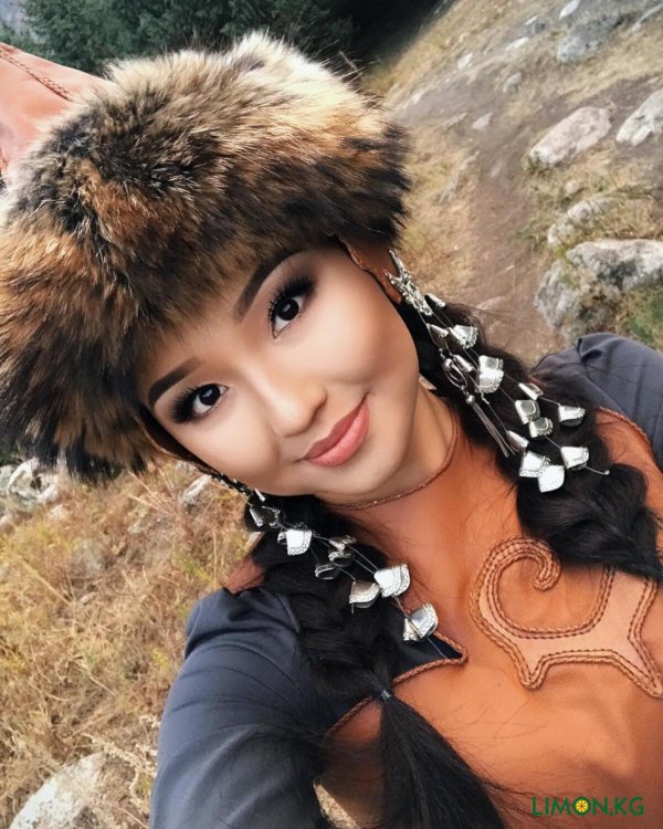Девушка казахстана