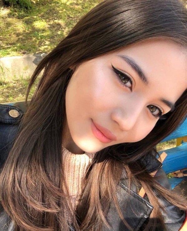 Девушка казахстана