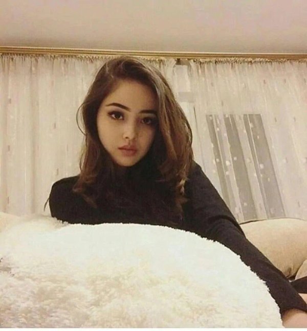 Девушка казахстана