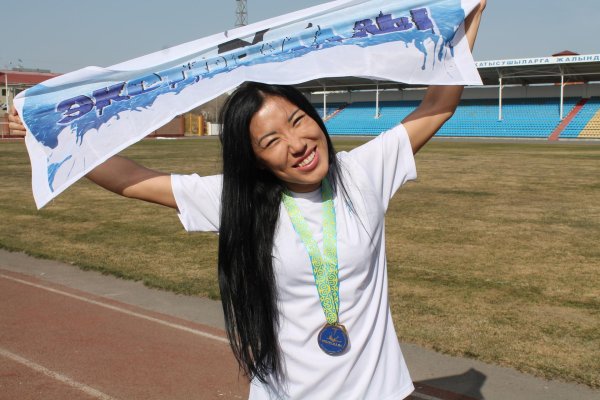 Девушка казахстана