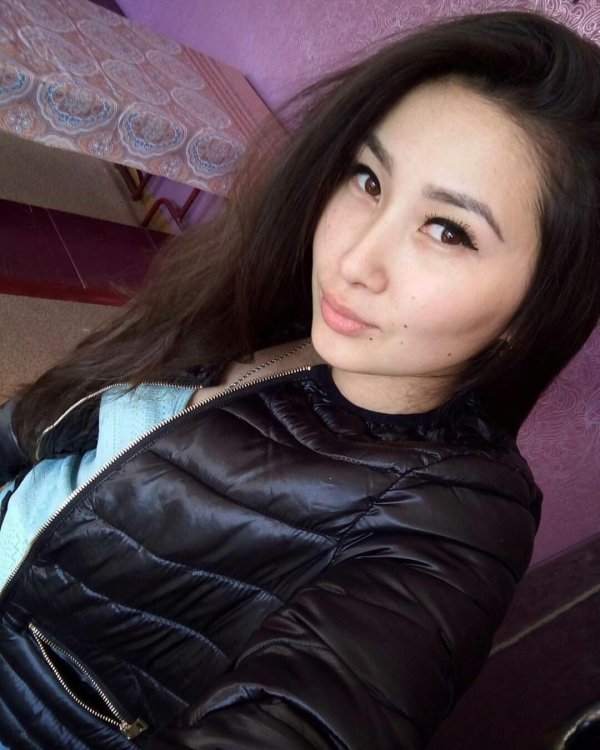 Девушка казахстана