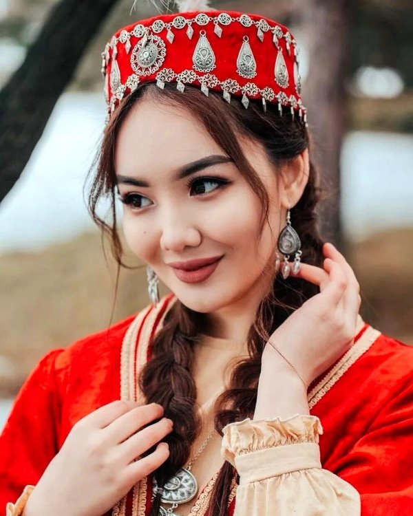 Девушка казахстана