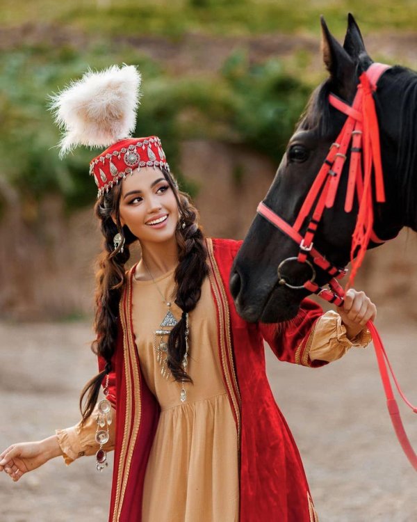 Девушка казахстана