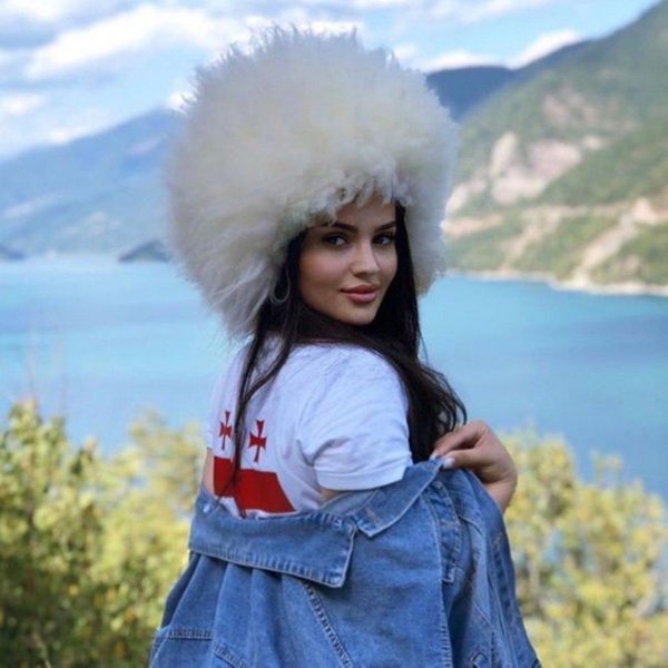 Грузинская девушка