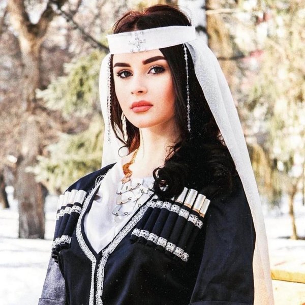 Грузинская девушка