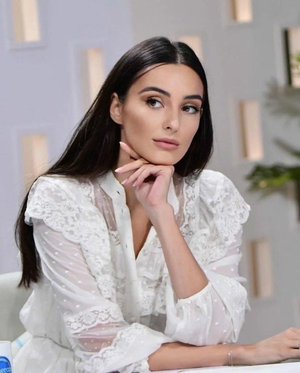 Грузинская девушка