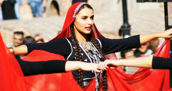 Грузинская девушка