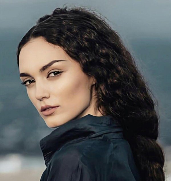 Грузинская девушка