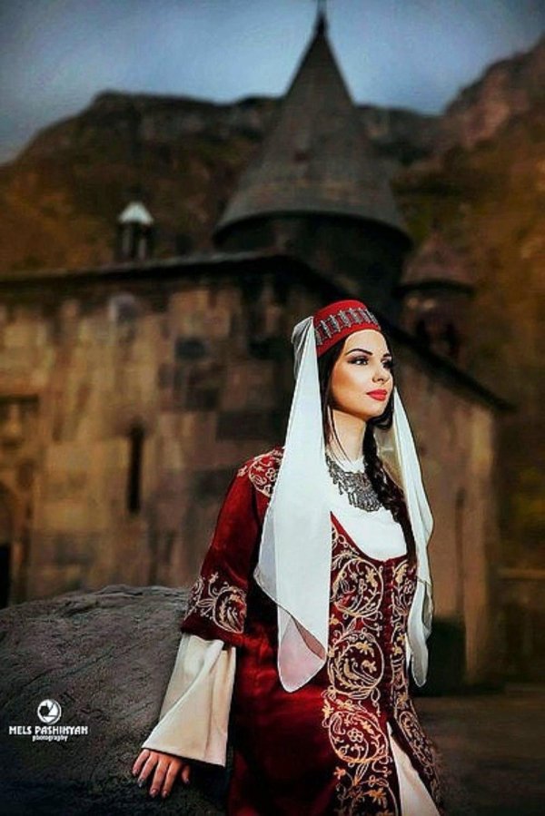 Грузинская девушка